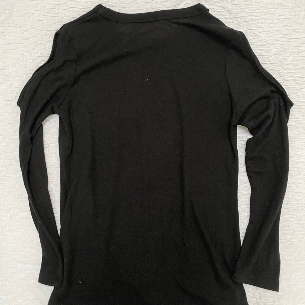 Cold Shoulder Top - Picture 4 of 4